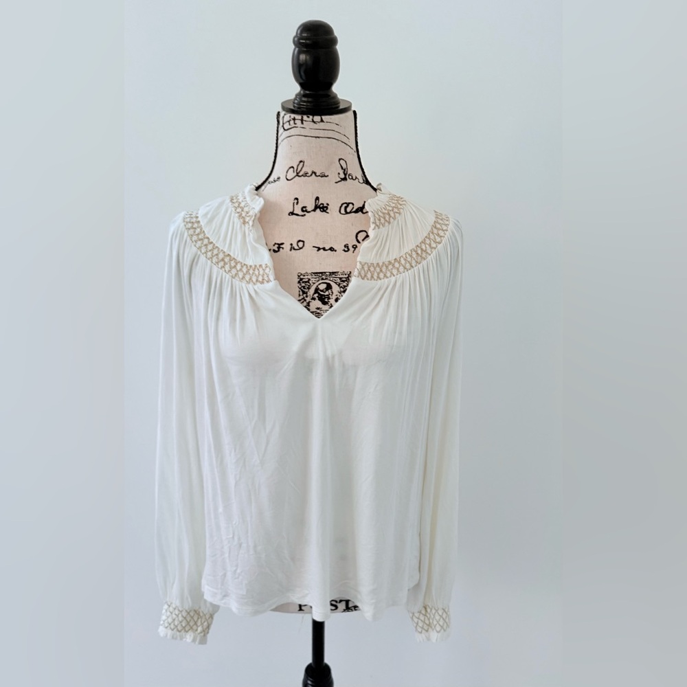 NWOT Boden Smocked Yoke Metallic Top in cream and gold long sleeve sz 8